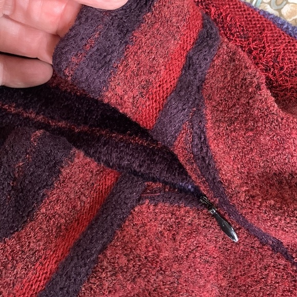 St John Sport Sleeveless‎ Mock T-Neck Top - Picture 4 of 5